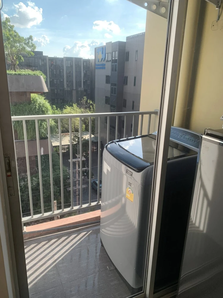 ให้เช่า Plum Condo Park Rangsit ห้องน่าอยู่ ชั้น 7 เฟอร์นิเจอร์ครบครัน มาพร้อมเครื่องซักผ้า จองเลย