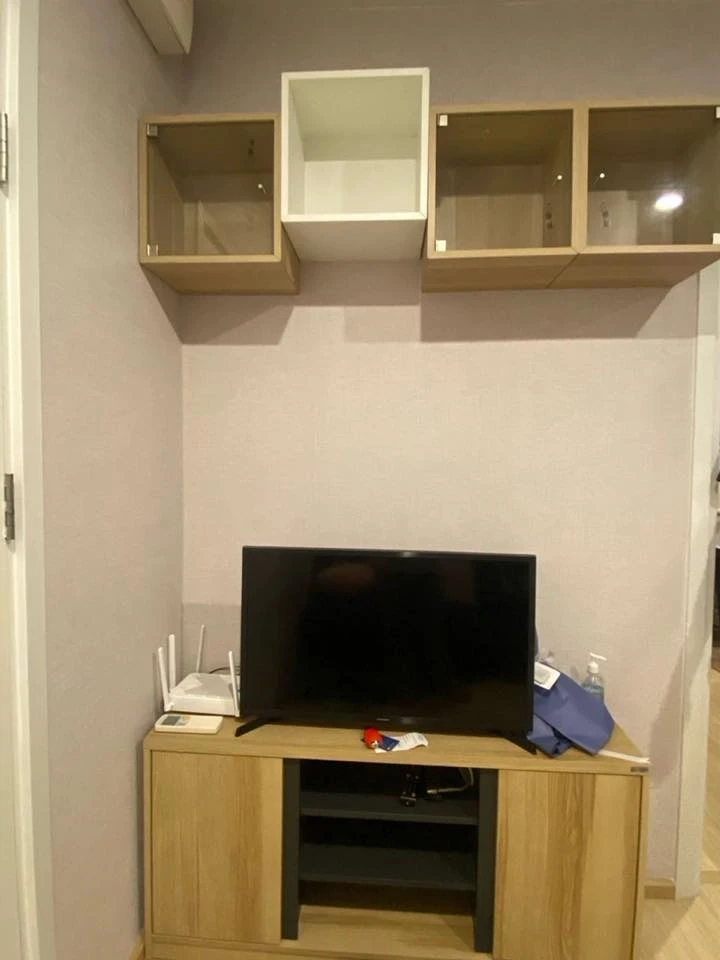 ให้เช่า Plum Condo Pinklao Station 1 ห้องนอน 1 ห้องน้ำ เฟอร์นิเจอร์ครบครัน วิวสระสวย รีบจองเลยตอนนี้