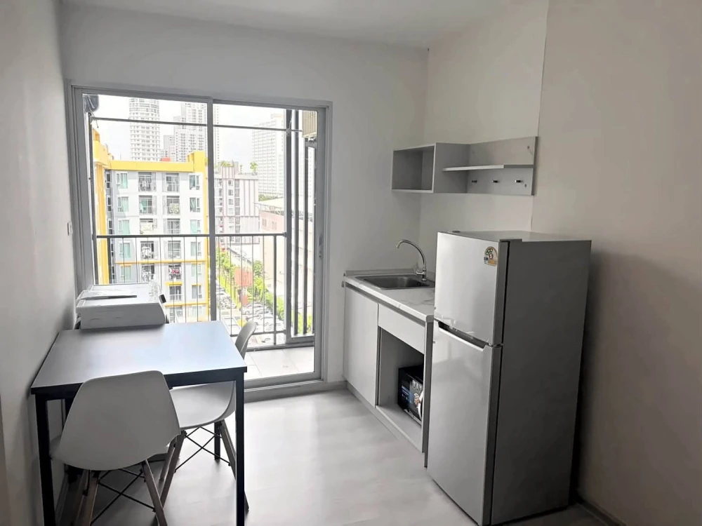 ให้เช่า Plum Condo Ram 60 Interchange ห้องชั้น 8 เฟอร์นิเจอร์ครบครัน หิ้วกระเป๋าเข้าอยู่ได้เลยจ้า