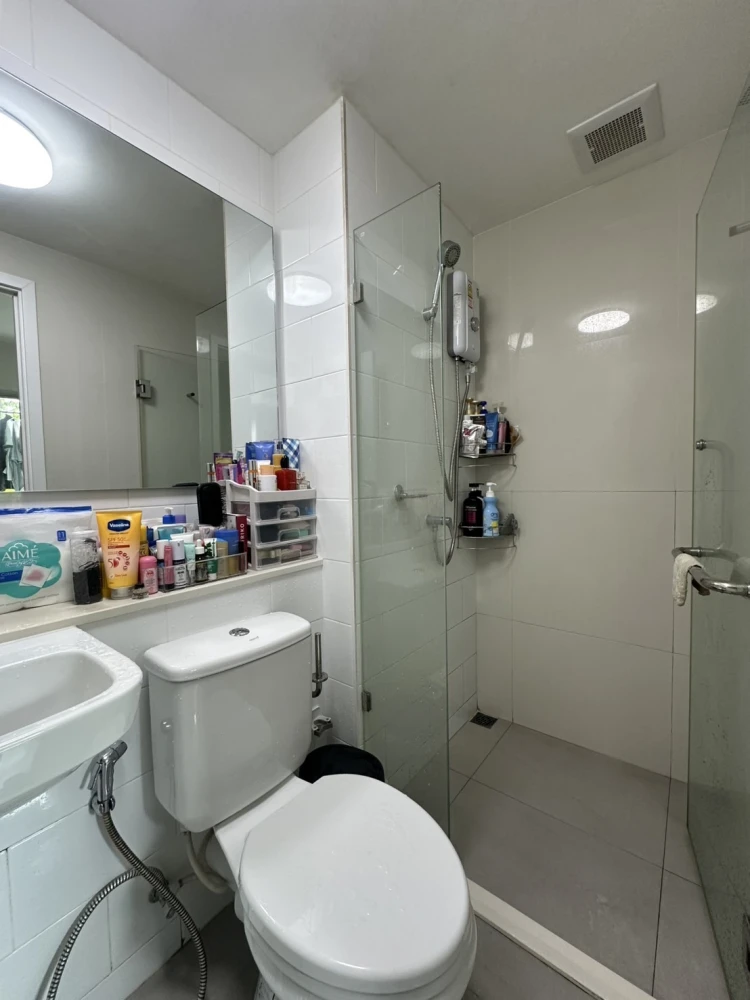 ให้เช่า Plum Condo Ram 60 Interchange 1 ห้องนอน 1 ห้องน้ำ บิ้วอินหัวเตียงอย่างดี ตกแต่งคุมโทน รีบจองด่วนๆ