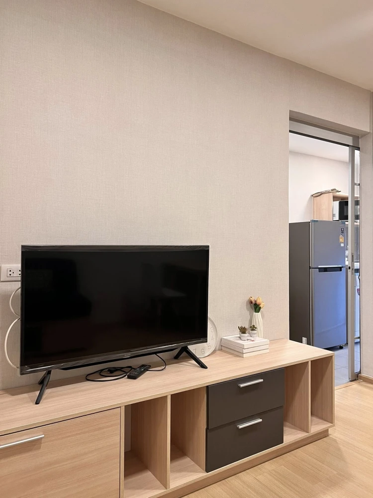 ให้เช่า Plum Condo Rangsit Alive 1 ชั้น 7 มาพร้อมเฟอร์และเครื่องใช้ไฟฟ้าครบ จองเลย ห้ามพลาด