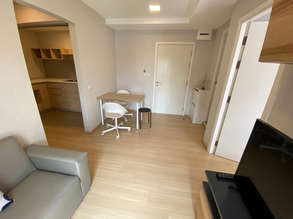 ให้เช่า Plum Condo Rangsit Alive 1 ชั้น 7 วิวสระ แต่งครบ น่าอยู่ จองเลย ห้ามพลาด