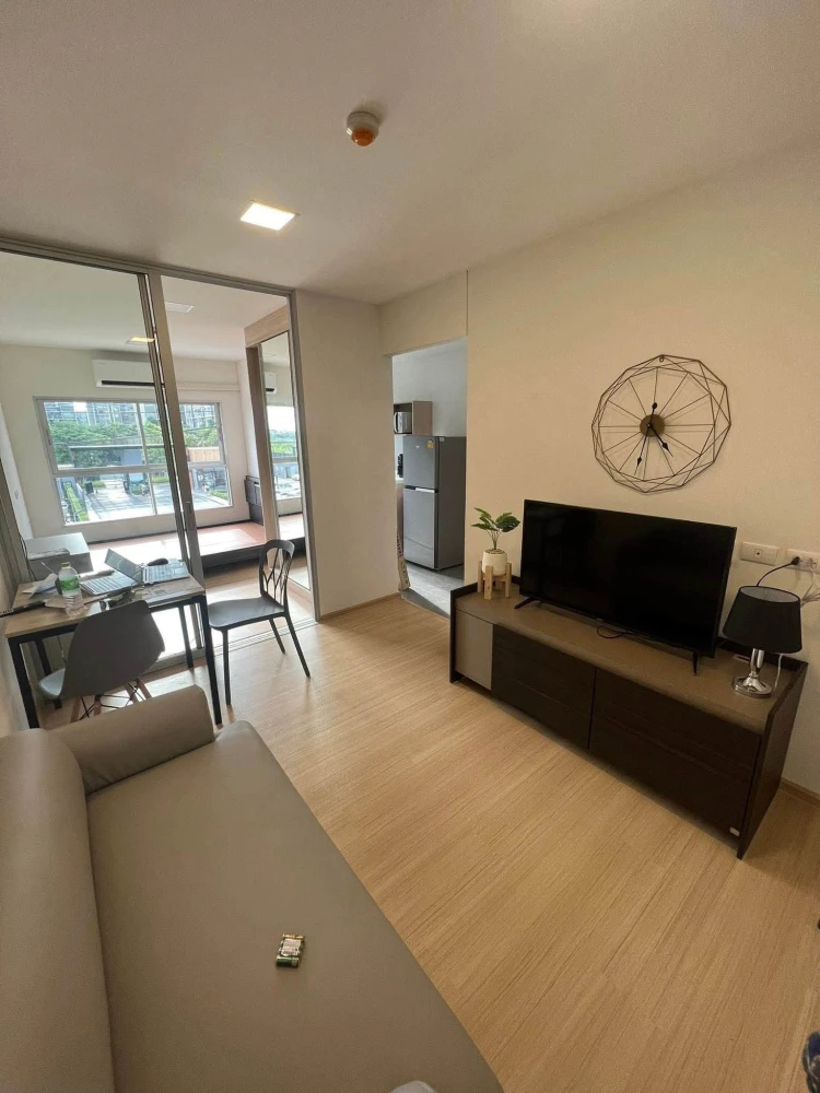 ให้เช่า Plum Condo Rangsit Fresh ห้องน่าอยู่ มาพร้อมเฟอร์นิเจอร์และเครื่องใช้ไฟฟ้าครบครัน หิ้วกระเป๋าเข้าอยู่ได้เลยจ้า