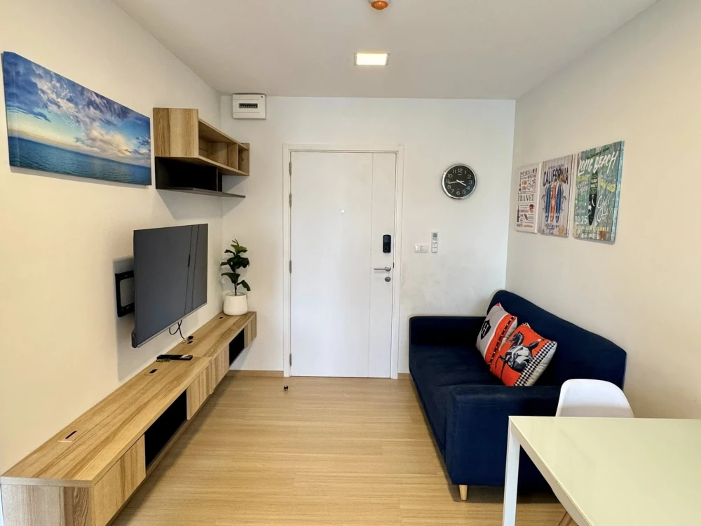 ให้เช่า Plum Condo Rangsit Fresh ห้องน่าอยู่ มาพร้อมเฟอร์และเครื่องใช้ไฟฟ้าครบครัน หิ้วกระเป๋าเข้าอยู่ได้เลยจ้า