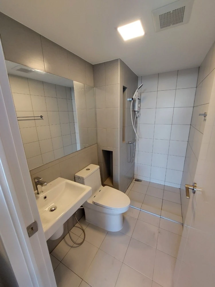 ให้เช่า Plum Condo Sukhumvit 62 ห้องสตูดิโอ ชั้น 5 เฟอร์นิเจอร์ครบครัน หิ้วกระเป๋าเข้าอยู่ได้เลยจ้า