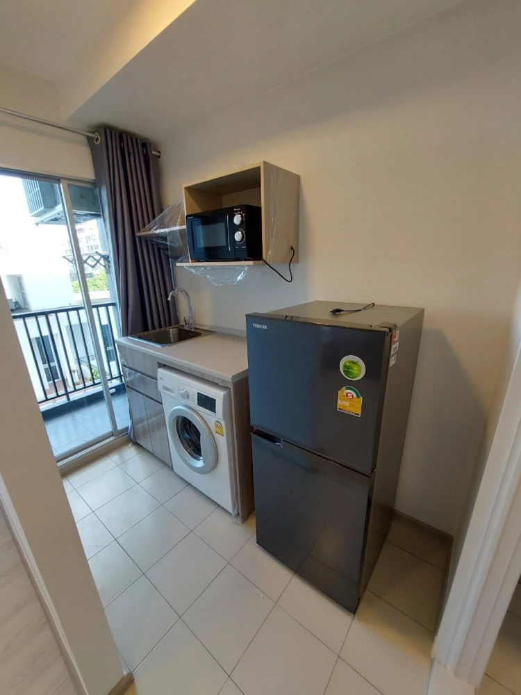 ให้เช่า Plum Condo Sukhumvit 62 ห้องสตูดิโอ ชั้น 5 เฟอร์นิเจอร์ครบครัน หิ้วกระเป๋าเข้าอยู่ได้เลยจ้า