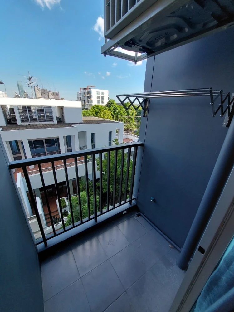 ให้เช่า Plum Condo Sukhumvit 62 ห้องสตูดิโอ ชั้น 5 เฟอร์นิเจอร์ครบครัน หิ้วกระเป๋าเข้าอยู่ได้เลยจ้า