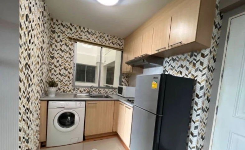 ให้เช่า Plus 38 Hip ชั้น 6 ห้องกว้าง อยู่สบาย แต่งครบ จองเลย ห้ามพลาด