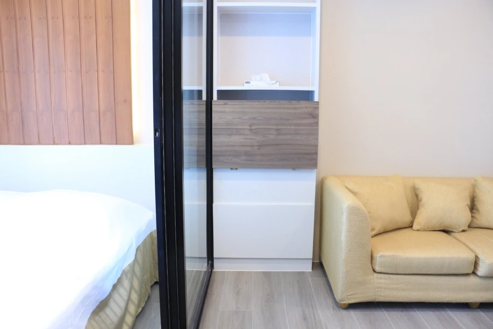 ให้เช่า Politan rive  ห้องชั้นสูง เฟอร์พร้อม ราคาสบายกระเป๋า ดีแบบนี้รีบจองเลยก่อนพลาด