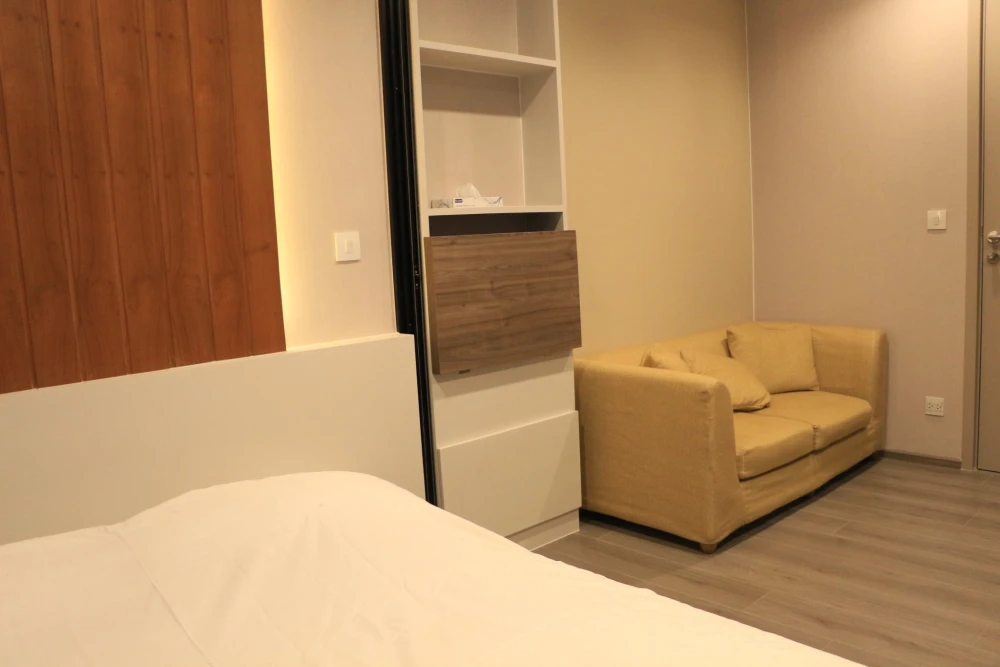 ให้เช่า Politan rive  ห้องชั้นสูง เฟอร์พร้อม ราคาสบายกระเป๋า ดีแบบนี้รีบจองเลยก่อนพลาด