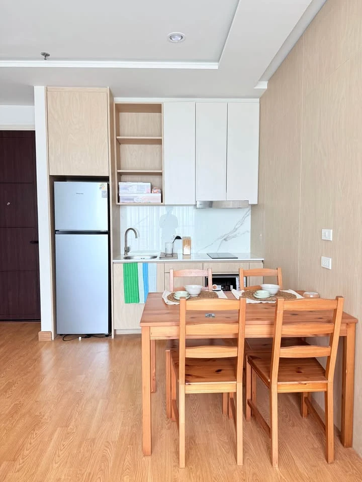 ให้เช่า Q House สุขุมวิท 79 แบบ 2 ห้องนอน 2 ห้องน้ำ (มีอ่างอาบน้ำ) ห้องอยู่ชั้นสูงสุดๆ วิวไม่มีตึกบัง รีบจองเลย