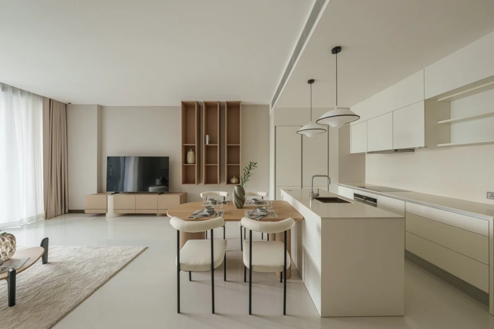 ให้เช่า Q1 sukhumvit ชั้น 20+ สูงมากๆ ห้องกว้างขวาง ตกแต่งอย่างดี ได้วิวเมืองเริ่ดๆ รีบจองเลย