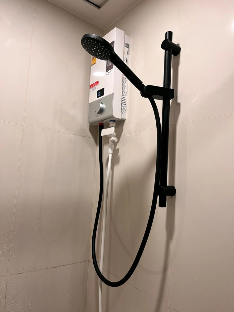 ให้เช่า QUINTARA MHy'GEN RATCHADA - HUAI KHWANG ชั้น 5 ห้องกั้น แต่งครบ จองเลย ด่วนๆ