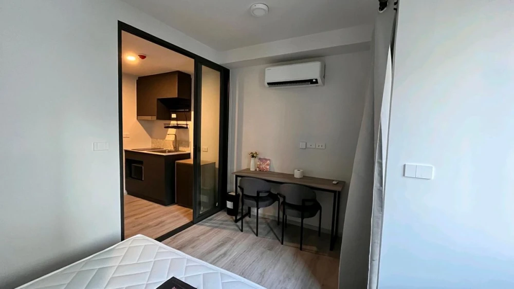 ให้เช่า QUINTARA MHy'GEN RATCHADA - HUAI KHWANG ชั้น 5 ห้องกั้น แต่งครบ จองเลย ด่วนๆ