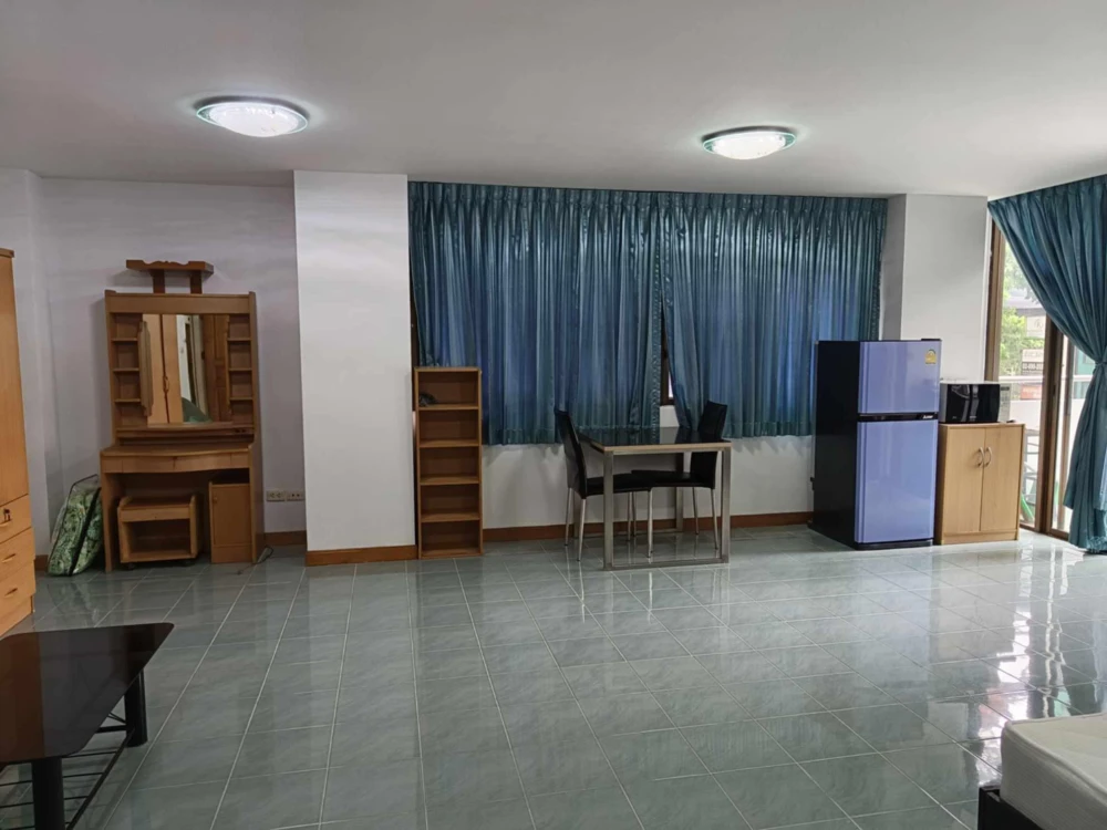 ให้เช่า Ratchada City Condo ห้องมุมให้ความเป็นส่วนตัว พื้นที่ใช้สอยเยอะ มาพร้อมสิ่งอำนวยความสะดวกครบครัน ห้ามพลาด