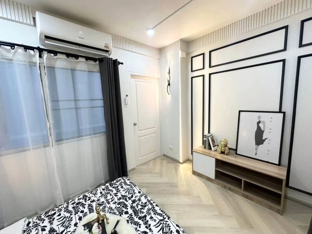 ให้เช่า RATCHADA PRESTIGE LADPRAO 48 ชั้น 2 อาคาร A วิวไพรเวท วิวไม่บัง รับลมสบาย ตกแต่งสวยมาก ต้องจอง