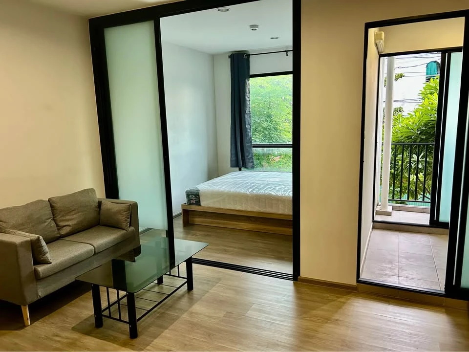 ให้เช่า REACH Phahonlyothin 52 ชั้น 2 ห้องกั้น แต่งครบ พร้อมอยู่ สนใจจองเลย