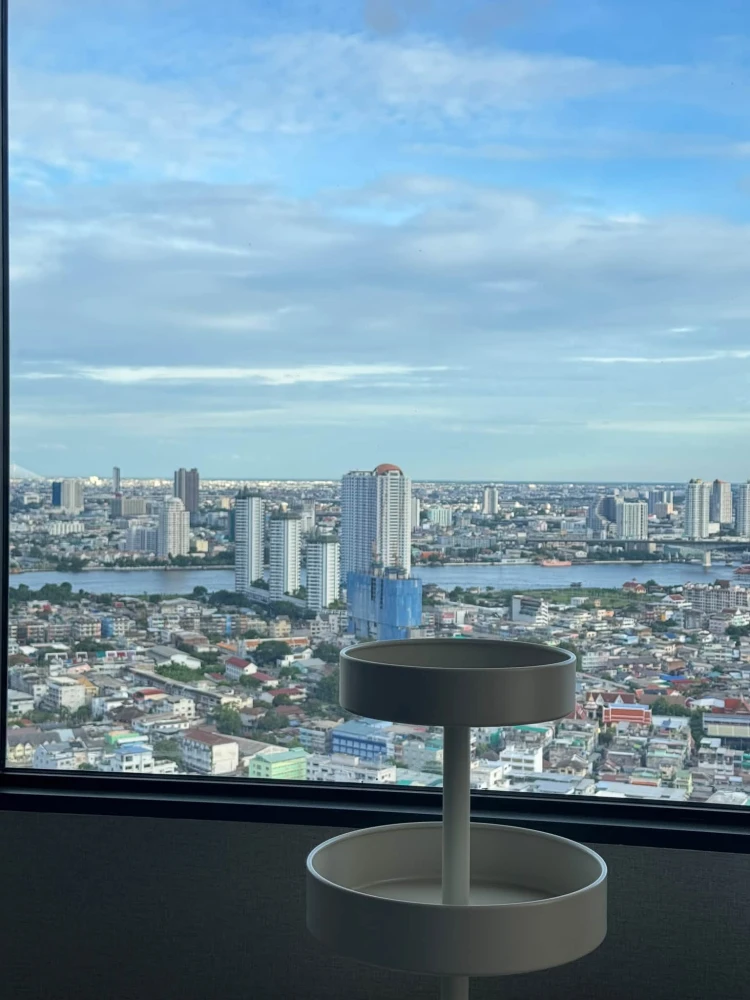 ให้เช่า Reference Sathorn - Wongwianyai ชั้น 41 วิวแม่น้ำเจ้าพระยา แต่งครบ จองเลย