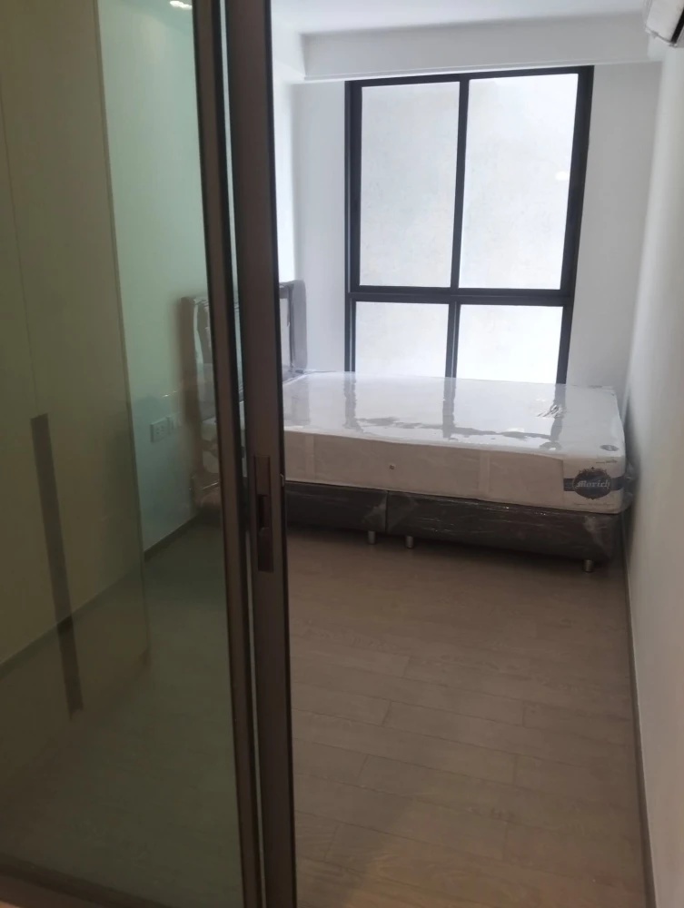 ให้เช่า Regal condo ห้องพร้อมอยู่ เฟอร์พร้อม หิ้วกระเป๋ามาได้เลย++
