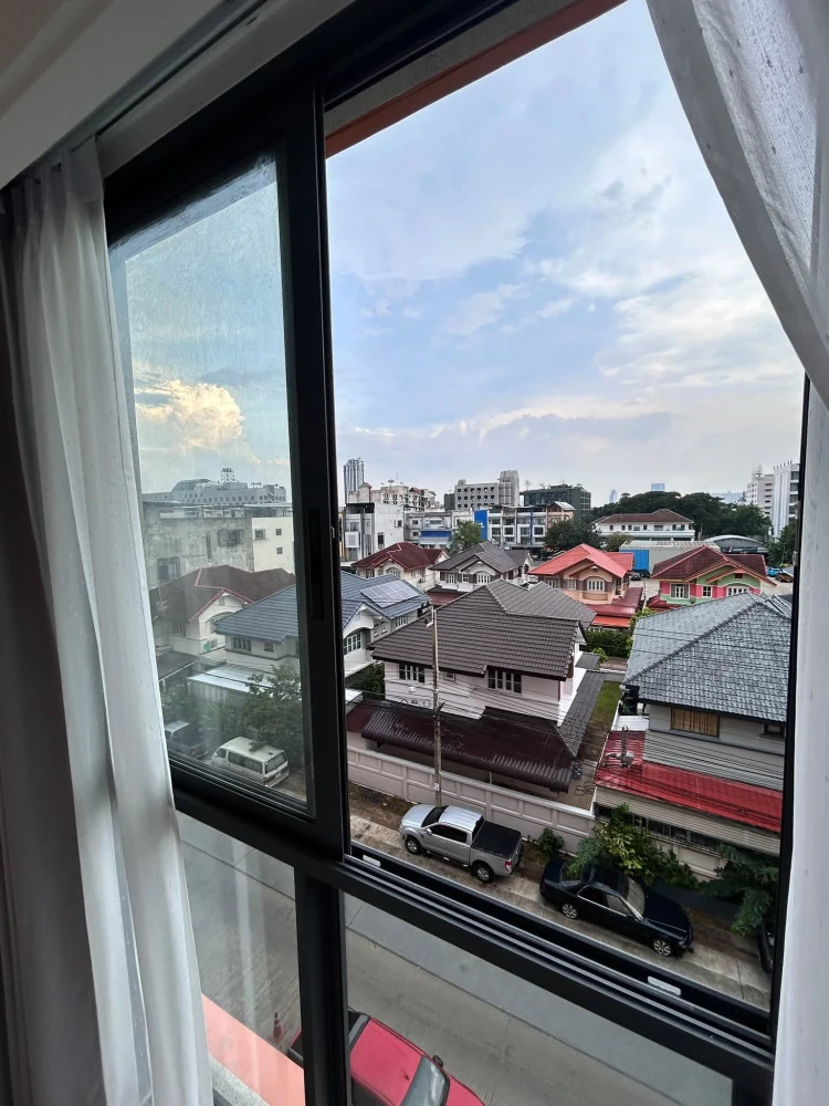 ให้เช่า Regal Srinakarin 40 ห้องน่าอยู่ เฟอร์นิเจอร์และเครื่องใช้ไฟฟ้าครบครัน ไม่จองไหวหรอ