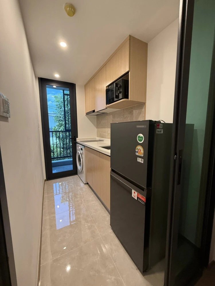 ให้เช่า Regal Srinakarin 40 ห้องพร้อมอยู่ เฟอร์ เครื่องช้ไฟฟฟ้าครบ มาแต่ตัวเข้าอยู่ได้เลย อย่าพลาดเด็ดขาด