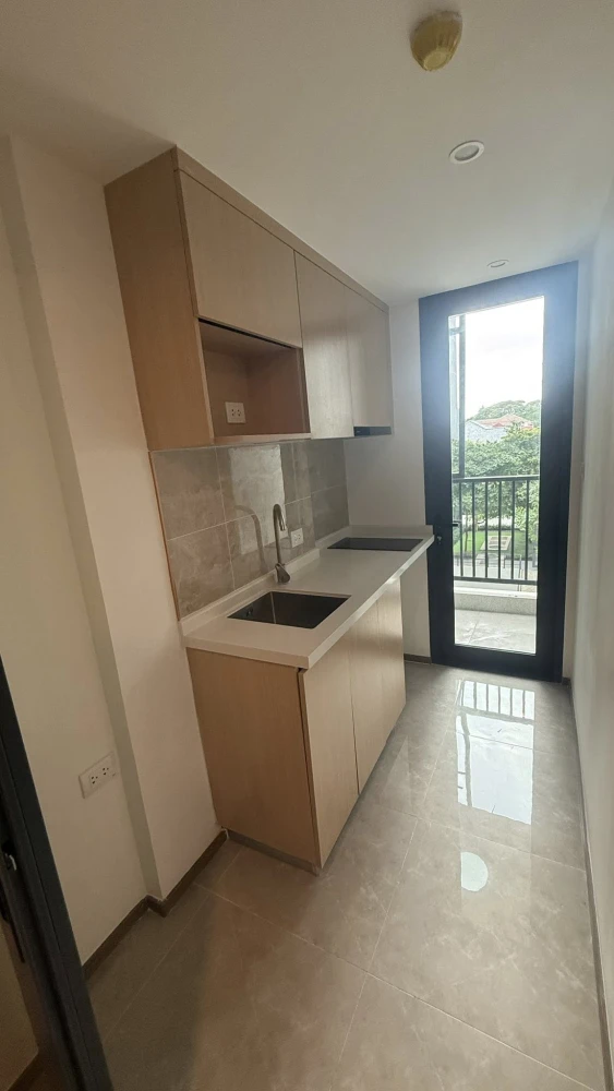 ให้เช่า Regal Srinakarin 40 ห้องเปล่าน่าอยู่ สายแต่งห้องห้ามพลาด จองเลย