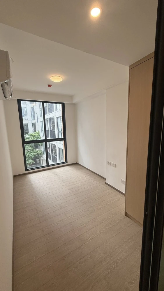 ให้เช่า Regal Srinakarin 40 ห้องเปล่าน่าอยู่ สายแต่งห้องห้ามพลาด จองเลย