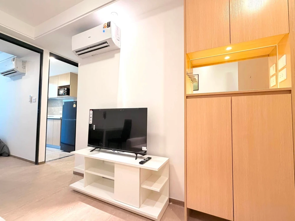 ให้เช่า Regal Srinakarin 40 แบบ 1 Bedroom ครัวปิด แยกสัดส่วนชัดเจน เฟอร์นิเจอร์และเครื่องใช้ไฟฟ้าครบ พร้อมเข้าอยู่