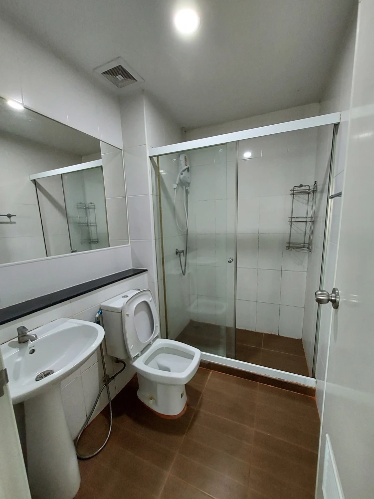 ให้เช่า Regent home บางซ่อน 27 ห้องพร้อมอยู่ เฟอร์พร้อม รีบจองเลย ก่อนพลาด+++