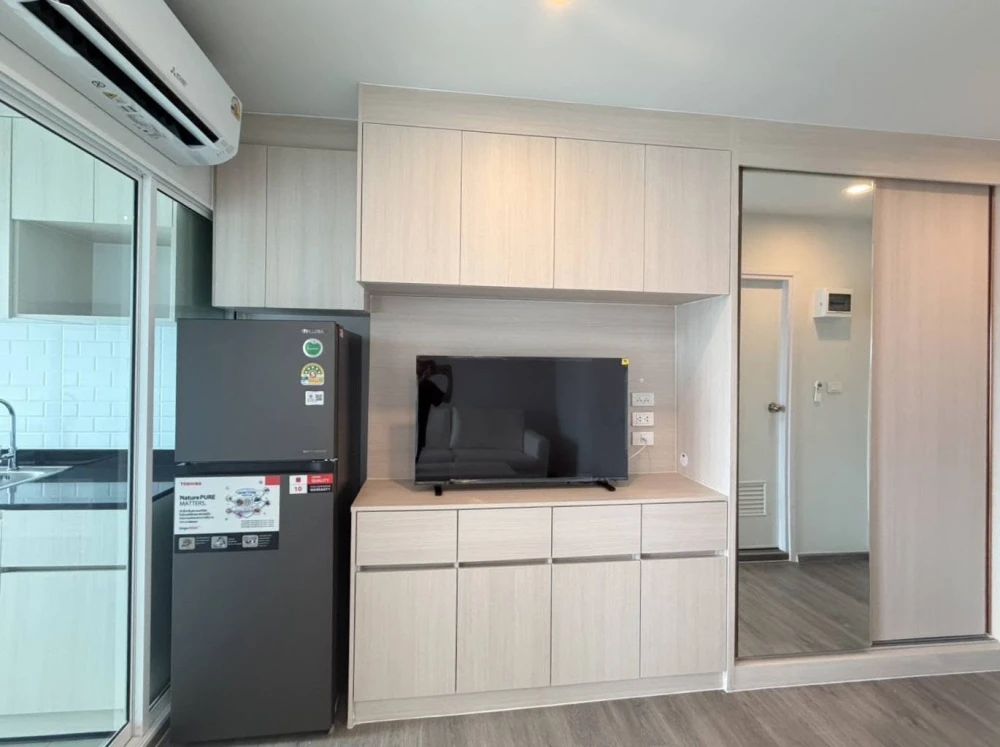 ให้เช่า Regent Home บางนา ชั้น 32 วิวไบเทค ห้องสวย แต่งครบ 1ห้องนอน 1ห้องนั่งเล่น พร้อมอยู่