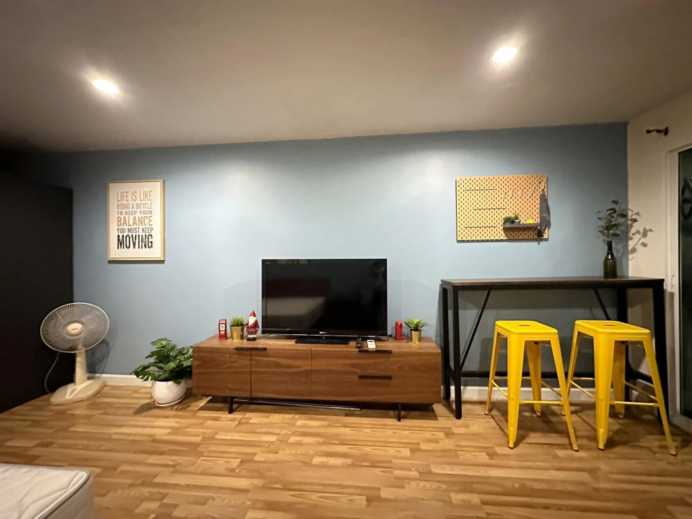 ให้เช่า Regent Home 12 Ladphrao 41 ห้องสตูดิโอ มาพร้อมเฟอร์นิเจอร์ครบครัน หิ้วกระเป๋าเข้าอยู่ได้เลยจ้า