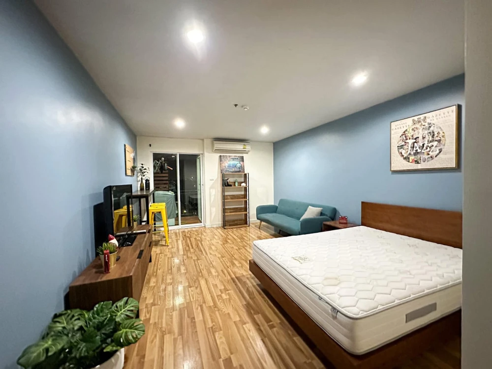 ให้เช่า Regent Home 12 Ladphrao 41 ห้องสตูดิโอ มาพร้อมเฟอร์นิเจอร์ครบครัน หิ้วกระเป๋าเข้าอยู่ได้เลยจ้า