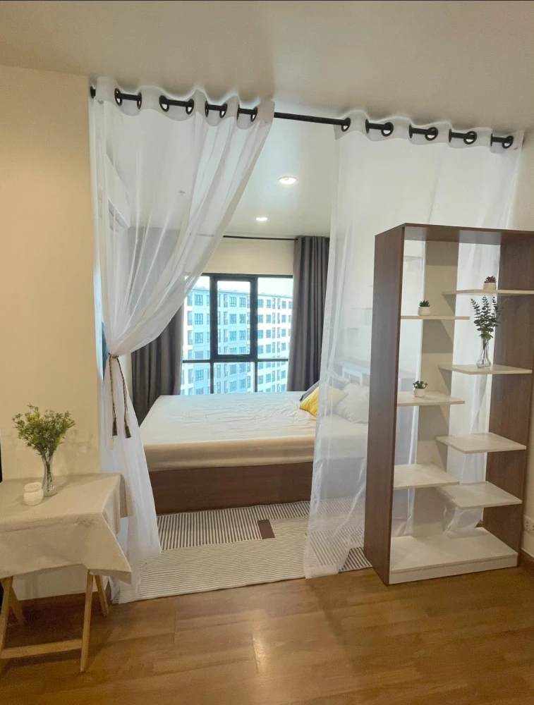 ให้เช่า Regent home 18 แจ้งวัฒนะ-หลักสี่ ตกแต่งครบครัน ด้วยเฟอร์นิเจอร์ครบเซต พร้อมวิวสระว่ายน้ำ จองเลย