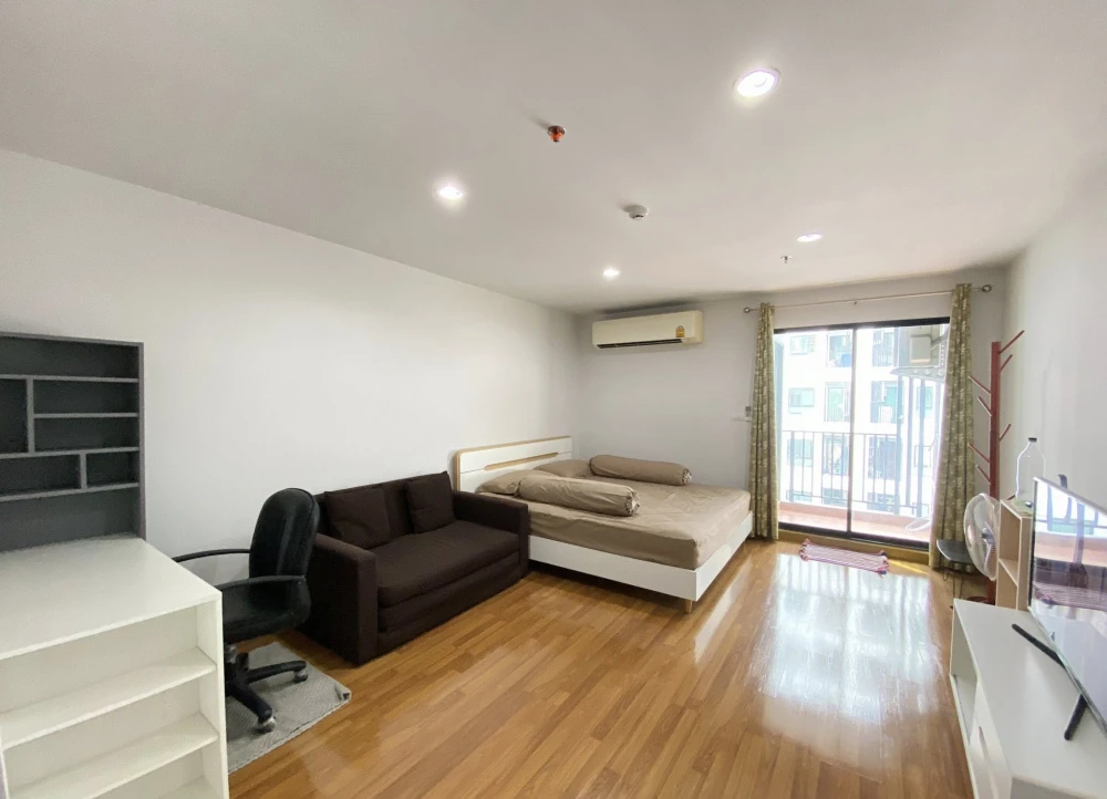 ให้เช่า REGENT HOME 18 CHANGWATTANA-LAKSI 1 ห้องนอน 1 ห้องน้ำ เฟอร์นิเจอร์ครบครัน ทำเลดี หิ้วกระเป๋าเข้าอยู่ได้เลยจ้า