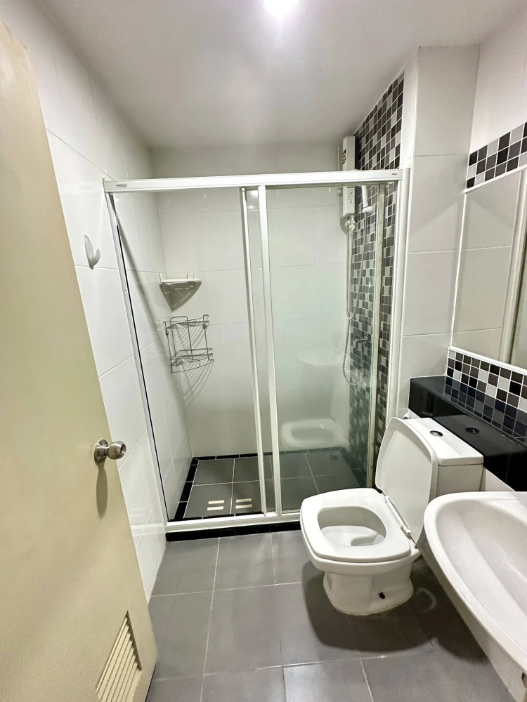 ให้เช่า Regent Home 20 Prachachuen 16 ห้องสตูดิโอ เฟอร์นิเจอร์และสิ่งอำนวยความสะดวกครบครัน จองเลย