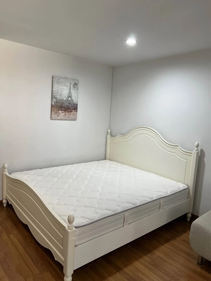 ให้เช่า Regent Home 22 Sukhumvit 85 ห้องสตูดิโอ ชั้น 2 ตกแต่งคุมโทน เฟอร์นิเจอร์ครบครัน รีบจองด่วนๆเลย