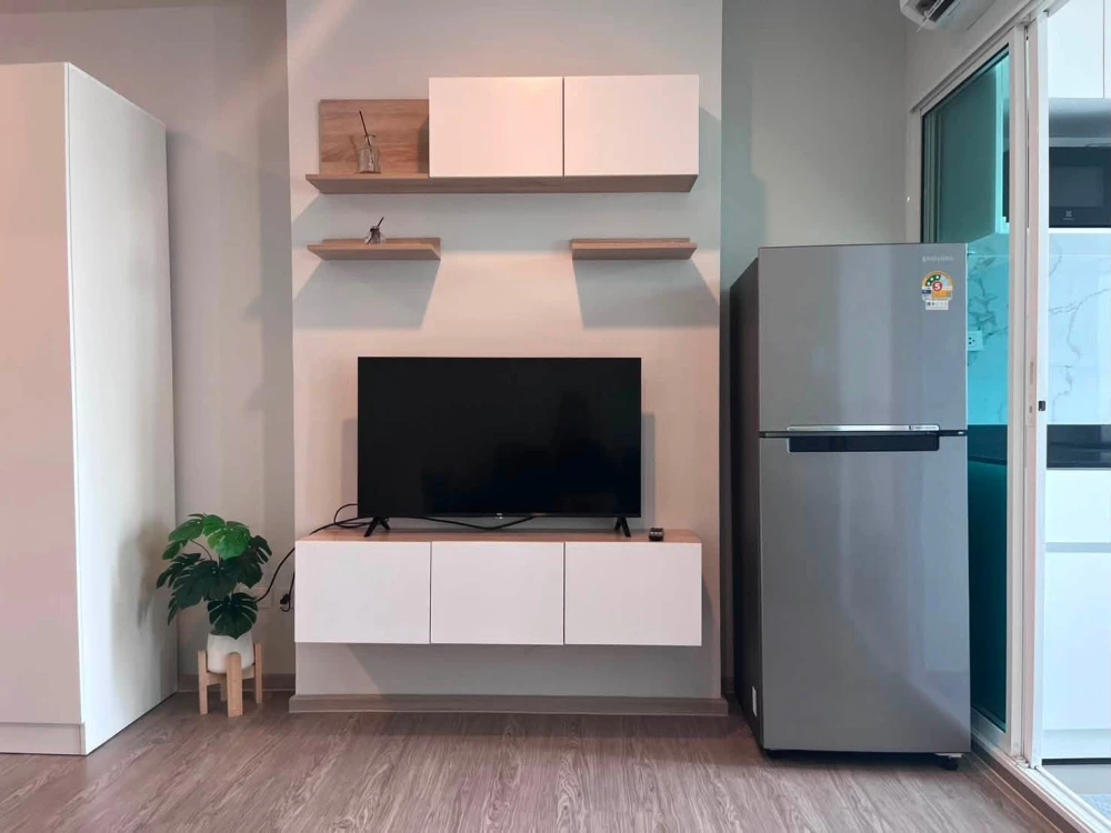 ให้เช่า Regent Home Bangna ชั้น 10 วิวโล่ง ห้องนาอยู่ แต่งครบ สนใจจองเลย