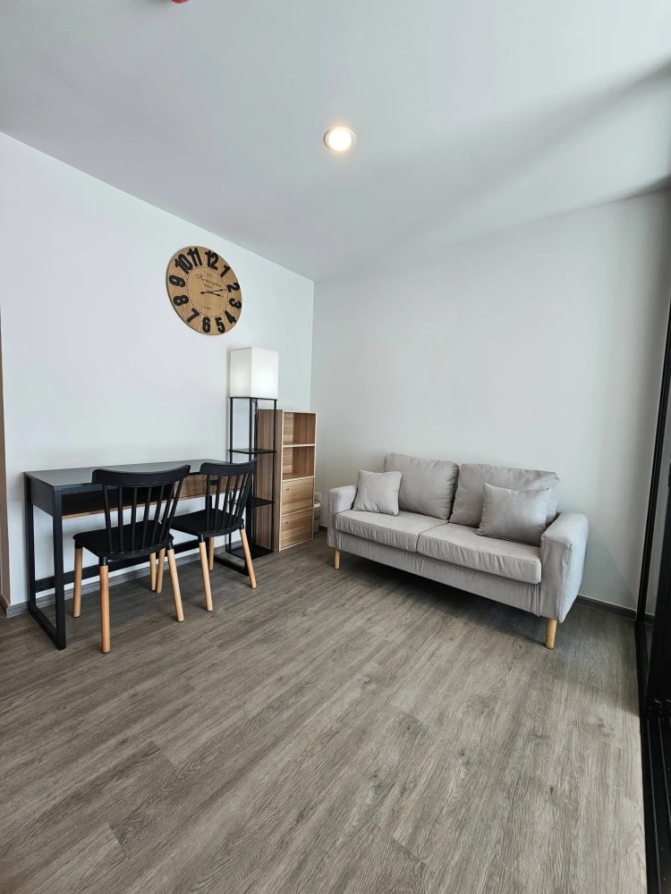 ให้เช่า Regent Home Bangna ชั้น 24 วิวสระว่ายน้ำ แต่งครบ น่าอยู่ รีบจองเลย
