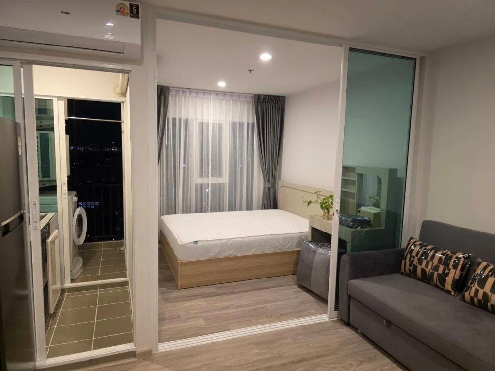 ให้เช่า  Regent Home Bangna ชั้น 25 อาคาร A วิวโล่ง บรรยากาศช่วงกลางคืนสวยมากกกกก รีบมาจองเลย