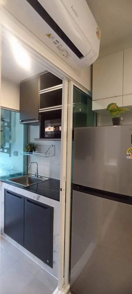 ให้เช่า Regent Home BangNa ตึก B ชั้น 9 วิวสระว่ายน้ำ ตกแต่งสไตล์โมเดิร์น ชุดบิ้วอินจัดเต็ม จองเลย