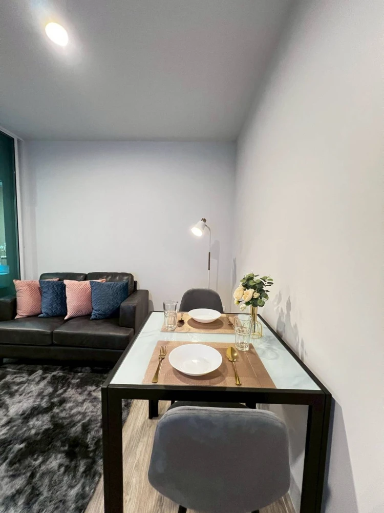 ให้เช่า Regent Home Bangna ตึก B วิวนอก วิวโล่ง ได้วิวแม่น้ำ มีเฟอร์นิเจิอร์ครบ Built-In พร้อมเข้าอยู่ได้ทันที