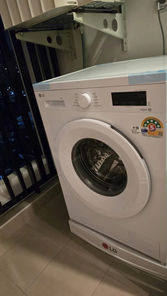 ให้เช่า Regent Home Bangna มีความเป็นส่วนตัวสูงเนื่องจากมีผนังติดกับห้องข้างเคียงเพียงฝั่งเดียว พร้อมเข้าพักได้ทันที