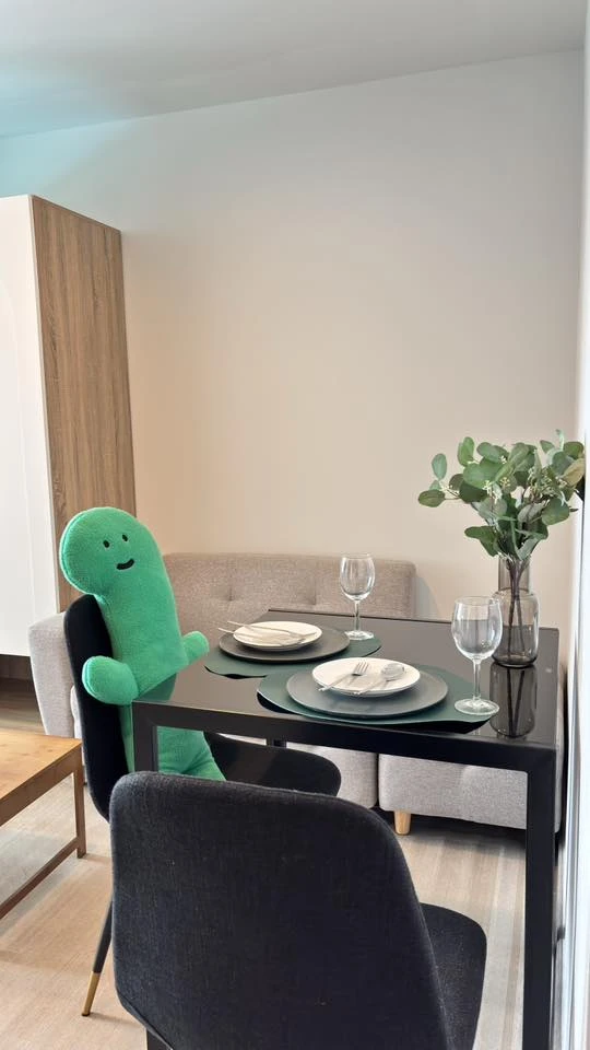 ให้เช่า Regent Home Bangna ห้องชั้น 17 มาพร้อมเฟอร์นิเจอร์ครบครัน หิ้วกระเป๋าเข้าอยู่ได้เลยจ้า