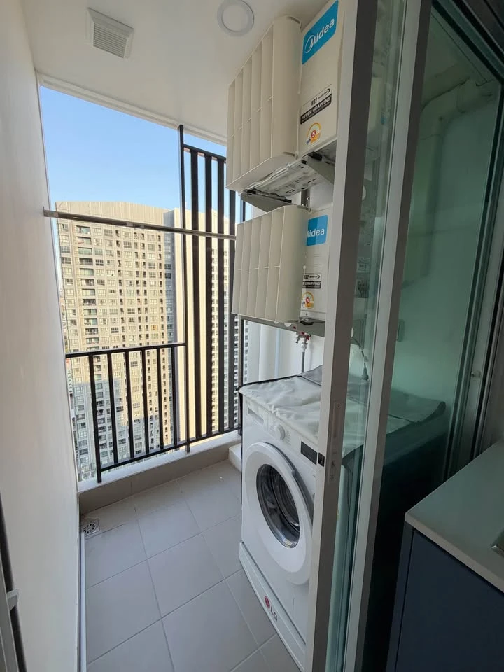 ให้เช่า Regent home Bangna ห้องน่าอยู่ ชั้น 28 วิวสวย บิ้วอินท์อย่างดี บอกเลยว่าคุณต้องไม่พลาดเด็ดขาด