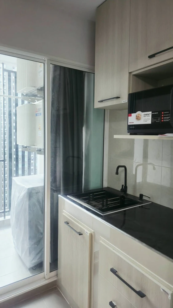 ให้เช่า Regent Home Bangna ห้องน่าอยู่ บิวท์อินเฟอร์นิเจอร์อย่างดี วิวสระว่ายน้ำ จองเลย