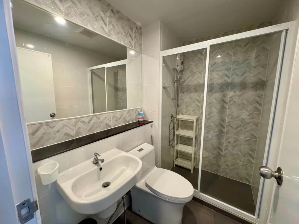 ให้เช่า Regent Home Bangna ห้องน่าอยู่ มาพร้อมเฟอร์นิเจอร์ครบครัน หิ้วกระเป๋าเข้าอยู่ได้เลยจ้า
