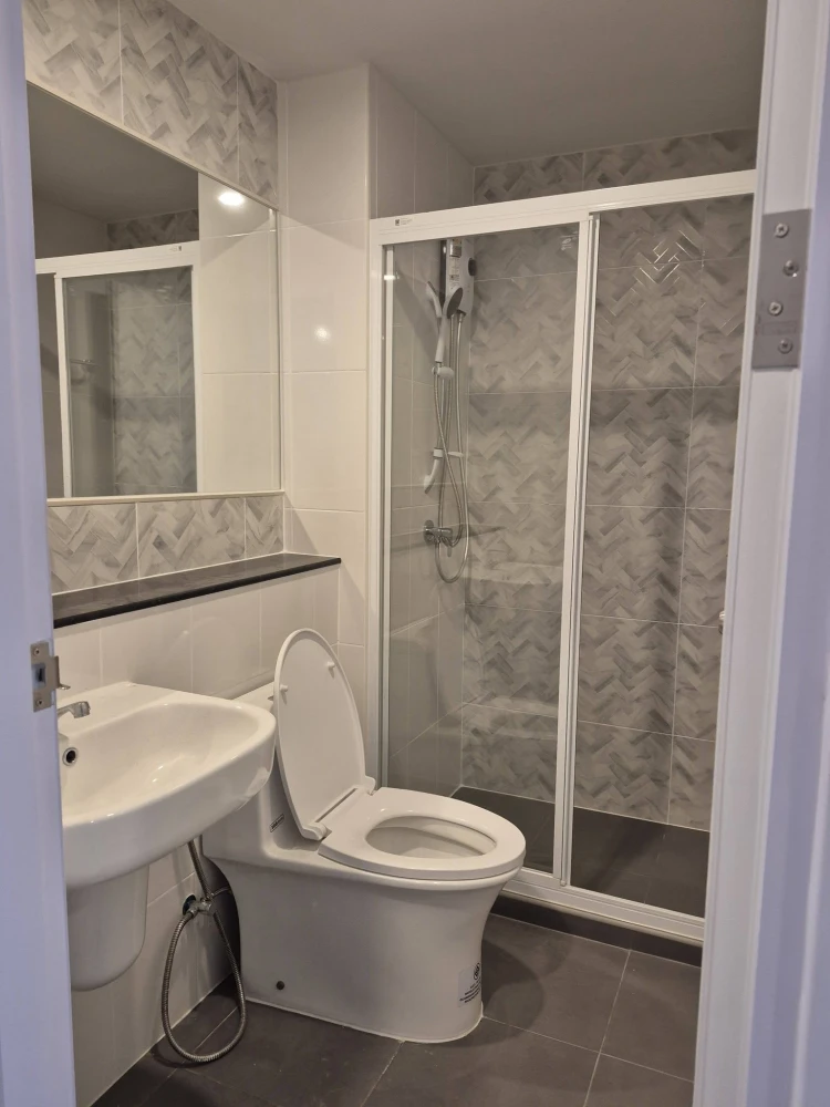 ให้เช่า Regent Home Bangna ห้องน่าอยู่ เฟอรพร้อม ชั้นสูงน่าอยู่ จองเลย