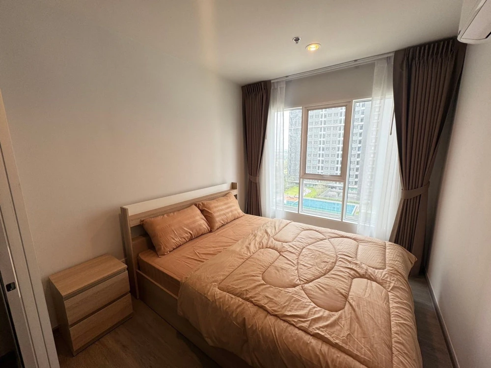 For rent: Regent Home Bangna. Nice room, fully furnished, affordable price, high floor. Book now!