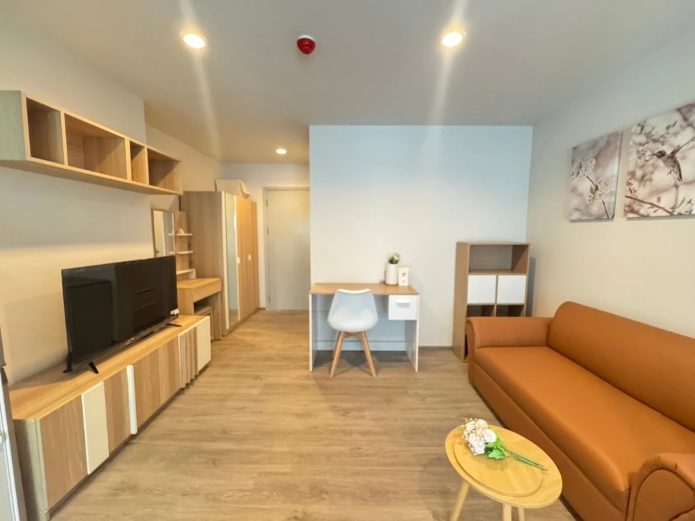 ให้เช่า Regent Home Bangna ห้องน่าอยู่ เฟอร์พร้อม ราคาสบายกระเป๋า ชั้นสูง จองเลย