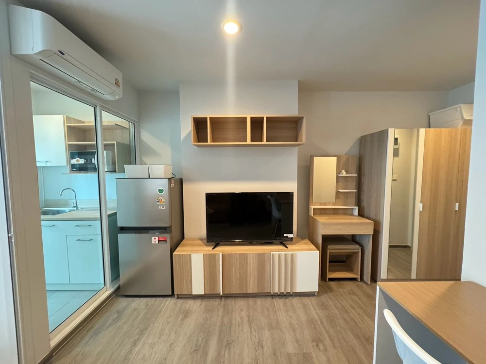 ให้เช่า Regent Home Bangna ห้องน่าอยู่ เฟอร์พร้อม ราคาสบายกระเป๋า ชั้นสูง จองเลย